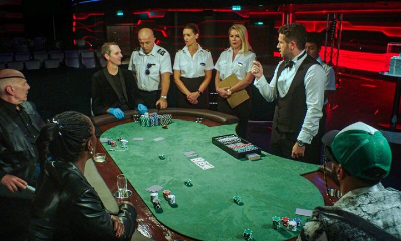 poker table
